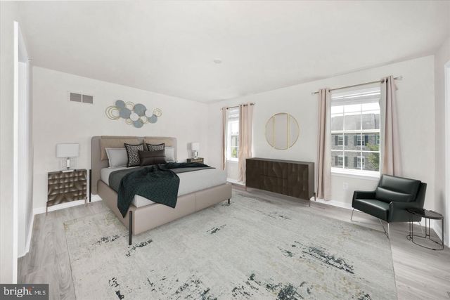 26 MUNRO RD, Newark, DE 19711