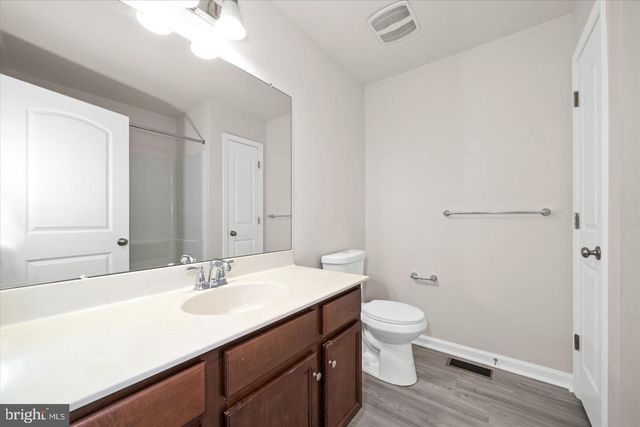 26 MUNRO RD, Newark, DE 19711