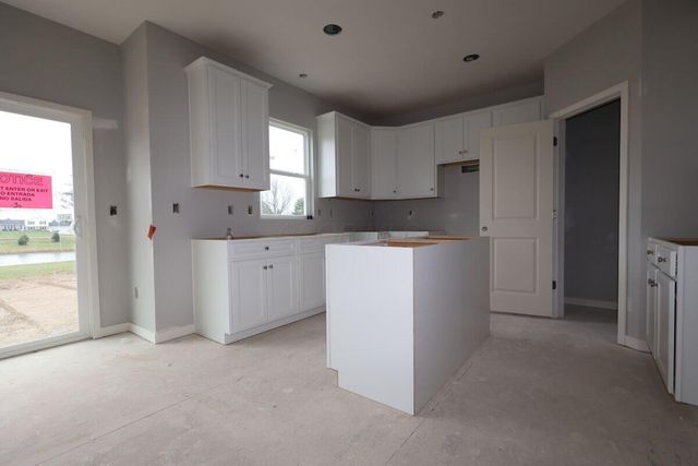 2714 Charlotte Way, Delaware, OH 43015