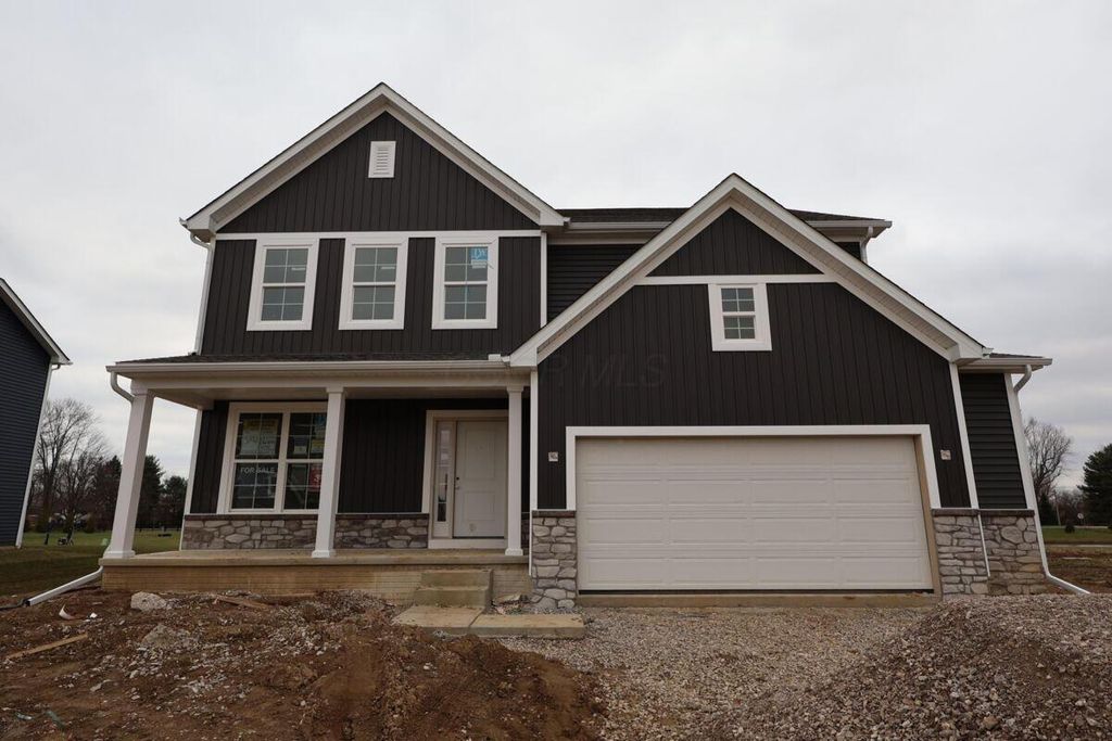 2714 Charlotte Way, Delaware, OH 43015