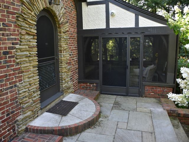 286 JEFFERSON Street, Meadville, PA 16335