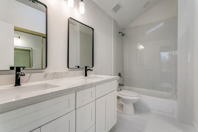 2106 Avignon Drive, Carrollton, TX 75007