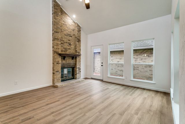 2106 Avignon Drive, Carrollton, TX 75007