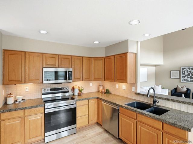 6429 Devinney Street, Arvada, CO 80004