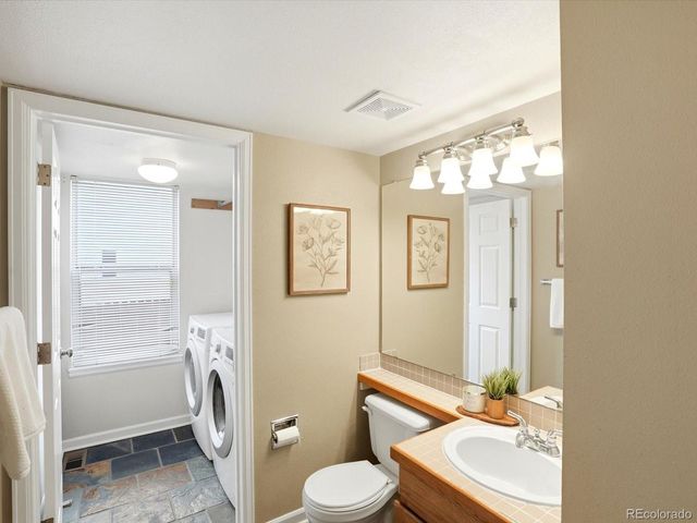 6429 Devinney Street, Arvada, CO 80004