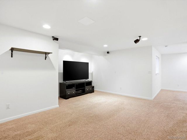 6429 Devinney Street, Arvada, CO 80004