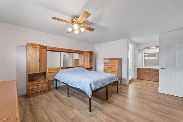6364 Moonglow Drive, Las Vegas, NV 89156