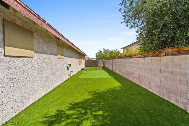 6364 Moonglow Drive, Las Vegas, NV 89156