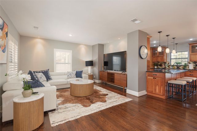 1304 W Hunt Street, Mckinney, TX 75069