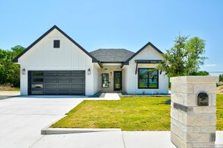 513 Conner Ct, Kerrville, TX 78028