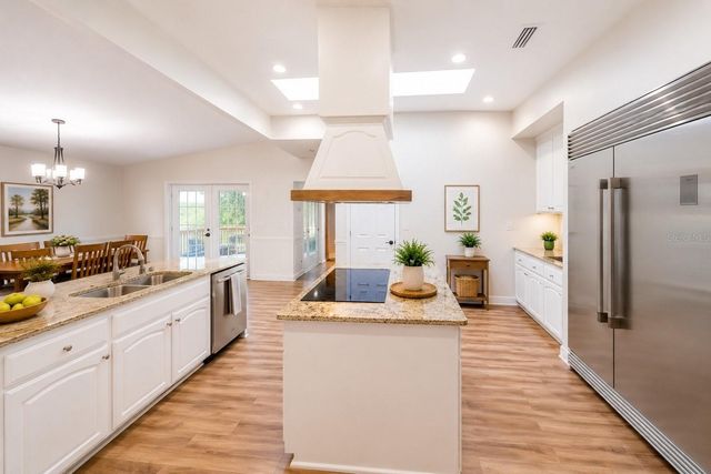 9502 59TH AVENUE E, Bradenton, FL 34202