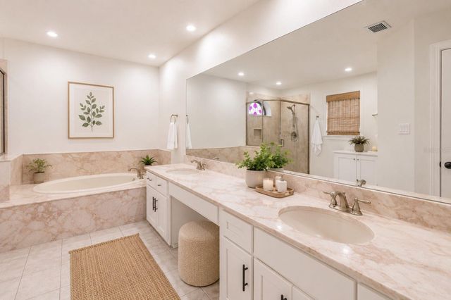 9502 59TH AVENUE E, Bradenton, FL 34202