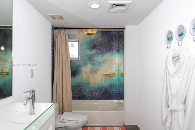 1100 W Ave 1016 1016, Miami Beach, FL 33139
