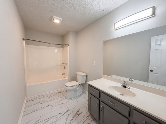 2310 Forrest Fields Dr, Chapel Hill, TN 37034