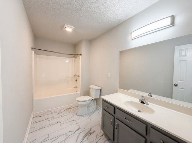 2310 Forrest Fields Dr, Chapel Hill, TN 37034