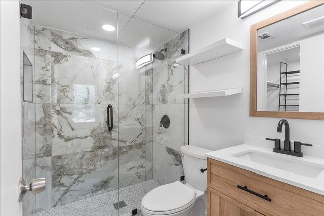 5505 Live Oak Street 116, Dallas, TX 75206