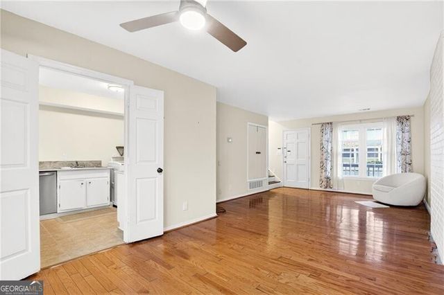 2761 Farmstead Road SE, Smyrna, GA 30080