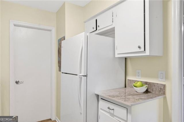 2761 Farmstead Road SE, Smyrna, GA 30080