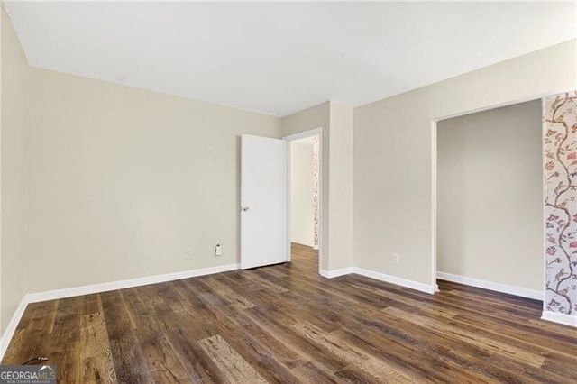 2761 Farmstead Road SE, Smyrna, GA 30080