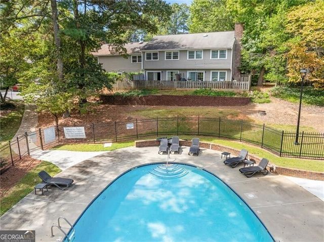 2761 Farmstead Road SE, Smyrna, GA 30080