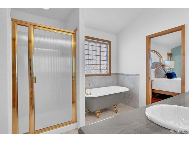 8332 Bannock Rd, Larkspur, CO 80118
