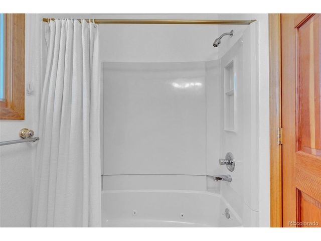 8332 Bannock Rd, Larkspur, CO 80118