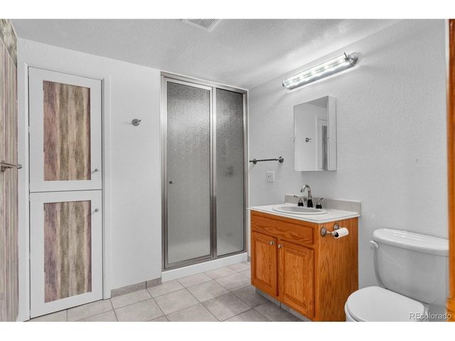 8332 Bannock Rd, Larkspur, CO 80118