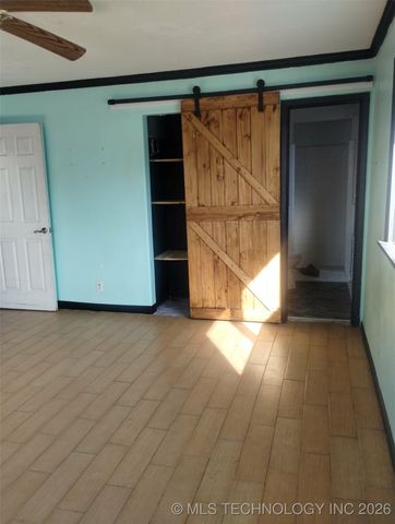 1035 N 89th East Avenue, Tulsa, OK 74115