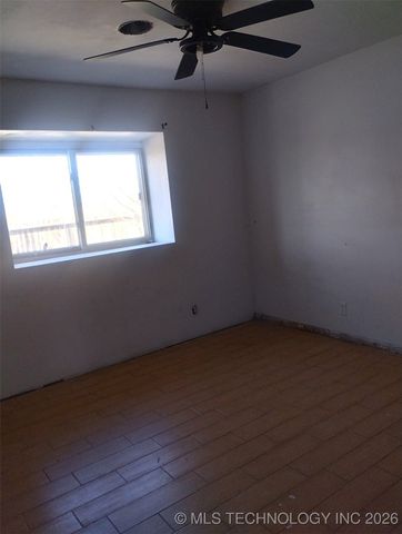 1035 N 89th East Avenue, Tulsa, OK 74115