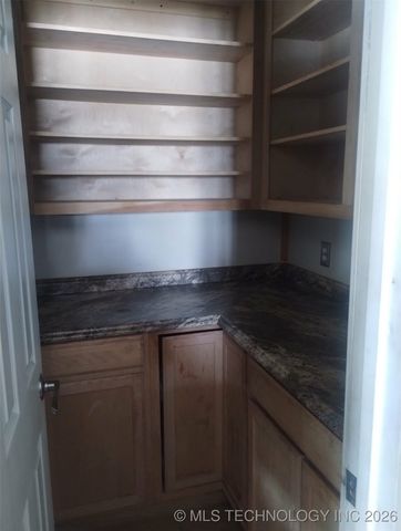 1035 N 89th East Avenue, Tulsa, OK 74115