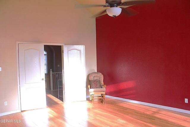 2021 SUN COUNTRY Drive, El Paso, TX 79938