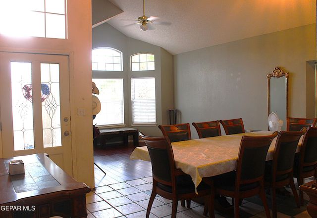 2021 SUN COUNTRY Drive, El Paso, TX 79938