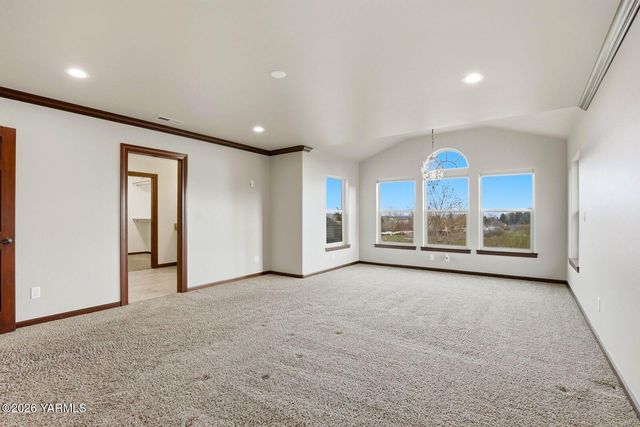 13057 Church Rd, Yakima, WA 98903