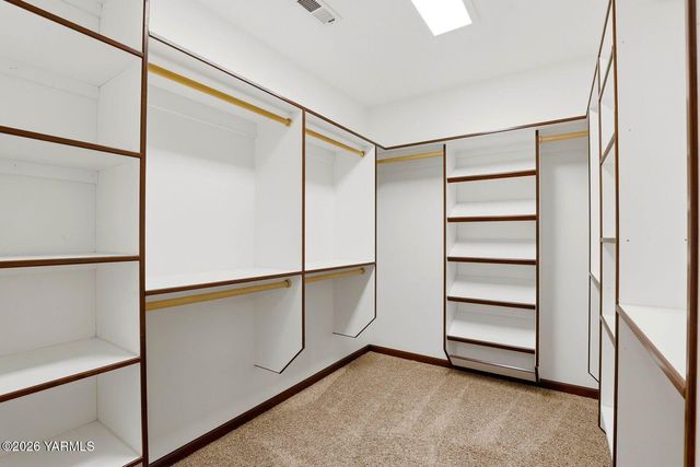 13057 Church Rd, Yakima, WA 98903