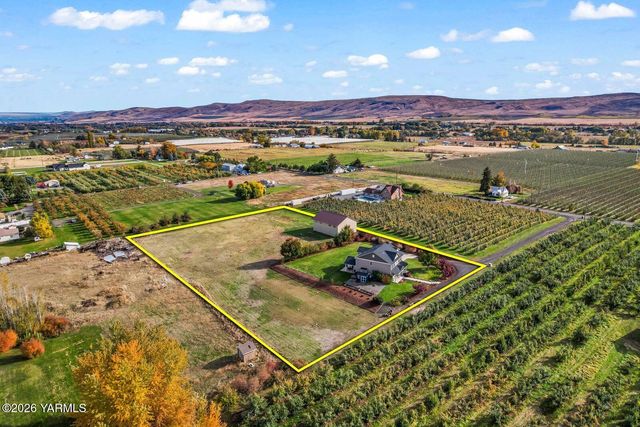 13057 Church Rd, Yakima, WA 98903