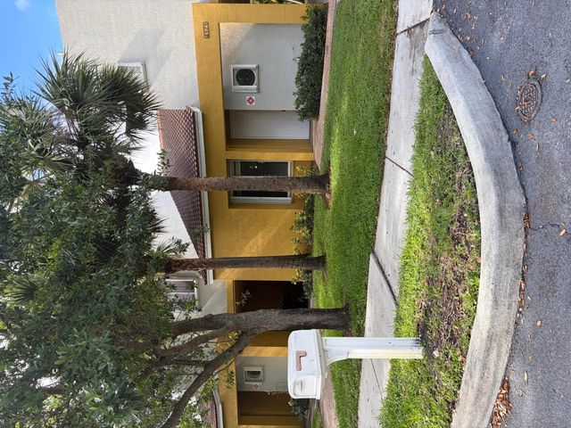 4171 Gulfstream Road NE, Lake Worth, FL 33461