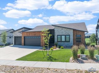 7745 BROOKS LOOP, Spearfish, SD 57783