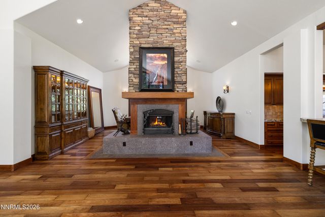 102 W Willis Lane, Reno, NV 89511