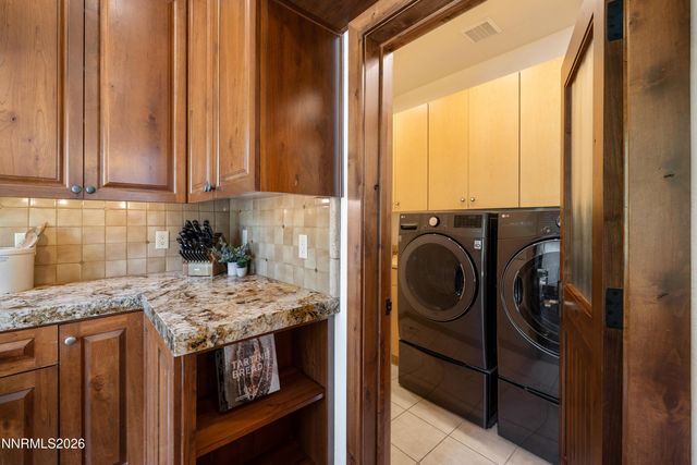 102 W Willis Lane, Reno, NV 89511