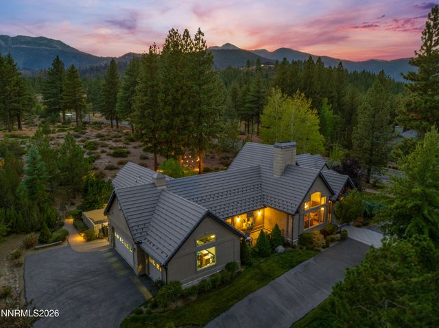 102 W Willis Lane, Reno, NV 89511