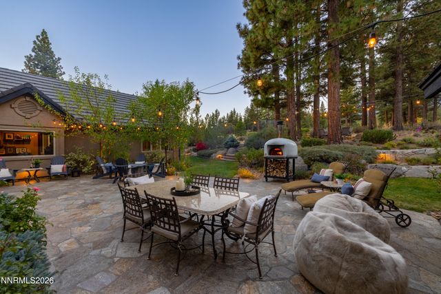 102 W Willis Lane, Reno, NV 89511