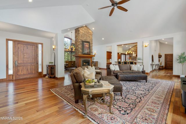 102 W Willis Lane, Reno, NV 89511