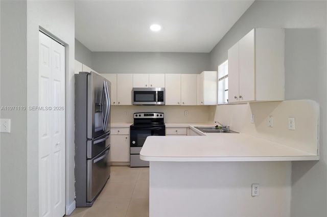 373 NE 26th Pl 201, Homestead, FL 33033