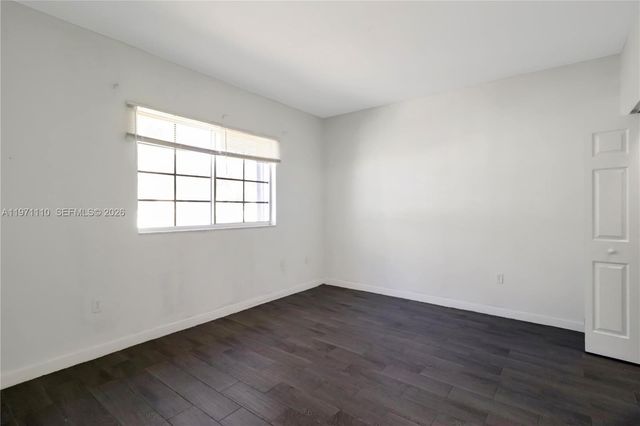 373 NE 26th Pl 201, Homestead, FL 33033