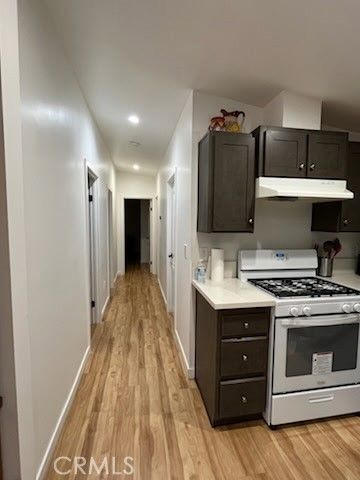 7560 Woodman Place 107, Van Nuys (los Angeles), CA 91405