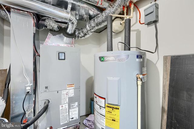 4911 CORDELIA AVE, Baltimore, MD 21215