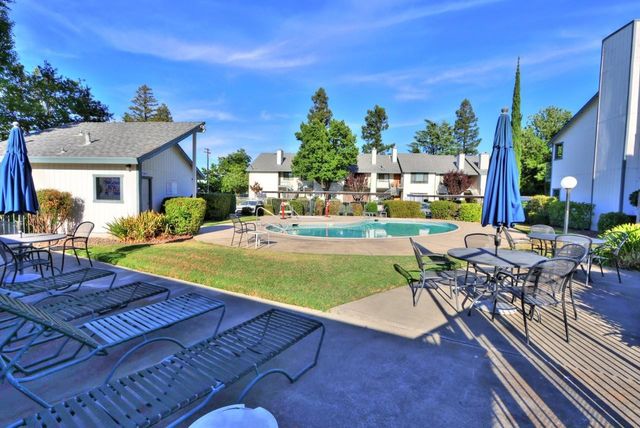 2380 Alta Garden Ln #A, Sacramento, CA 95825