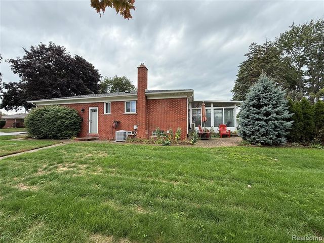 5347 Parent Avenue, Warren, MI 48092