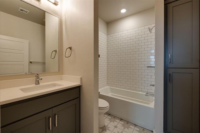 1705 NW 11th Street, Oklahoma City, OK 73106
