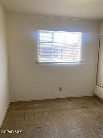 1401 N St Vrain Street, El Paso, TX 79902